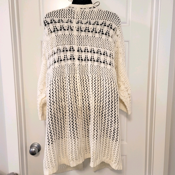 Wonderful white long short sleeved cardigan - Picture 2 of 5